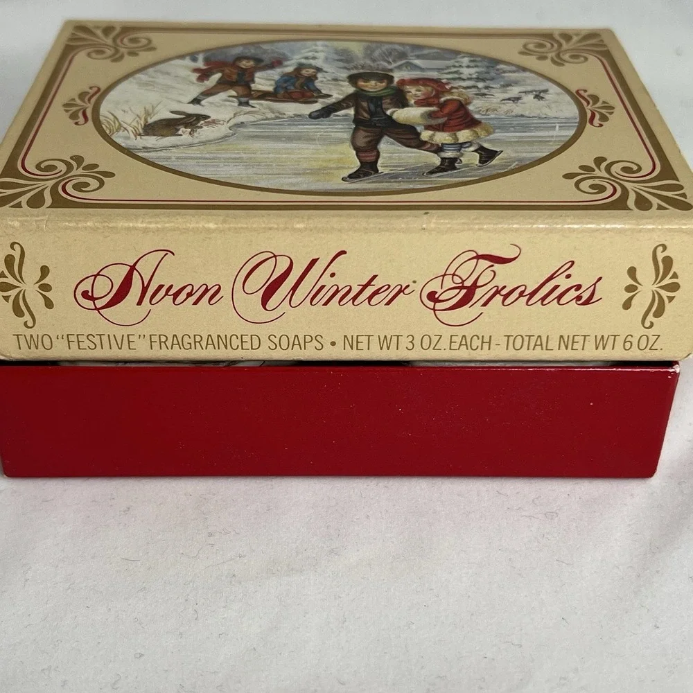 Avon Winter Fragranced Decor Soap Set 2 Bars Christmas Holiday Vintage